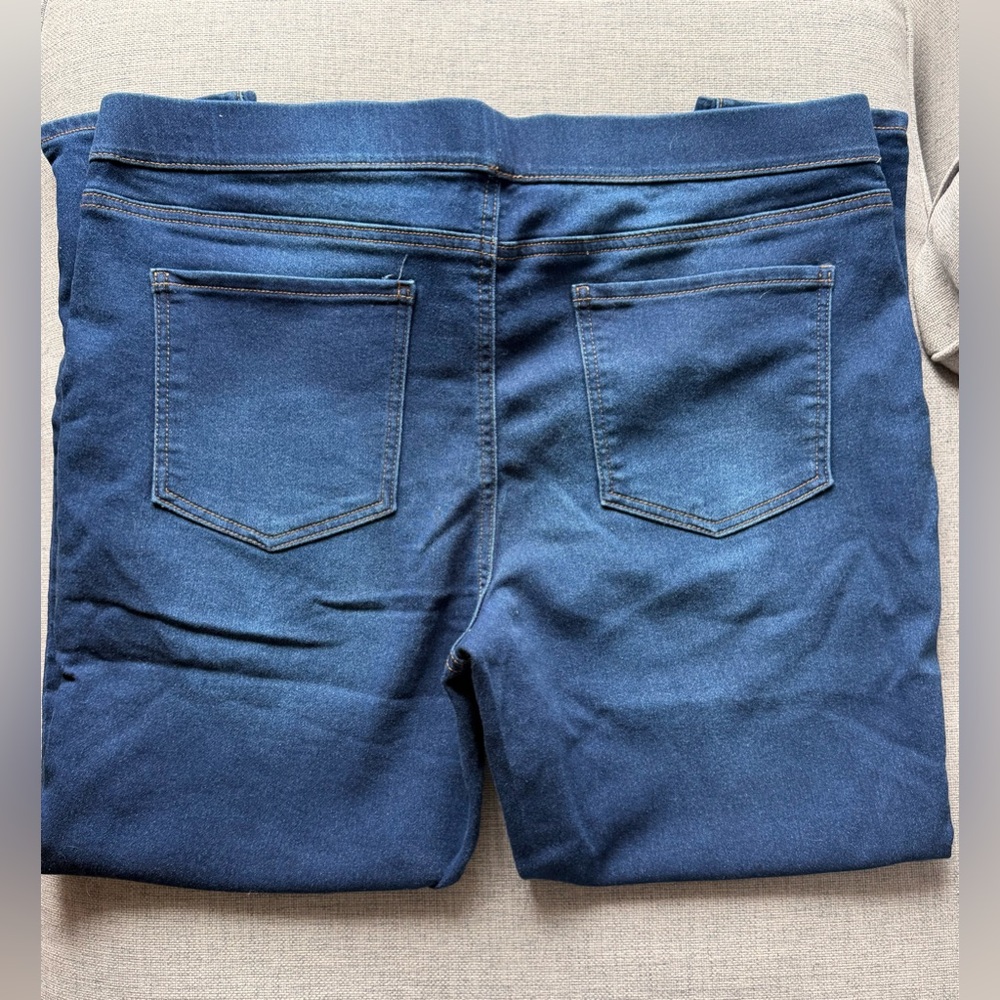 No Boundaries Women's Dark Blue Stretch Jeggings - Picture 4 of 6